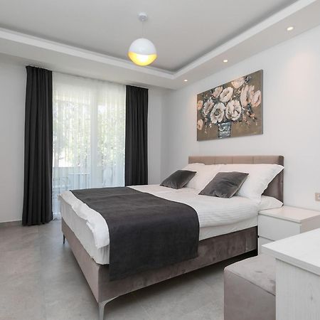 Nadija Apartmani Пореч Экстерьер фото